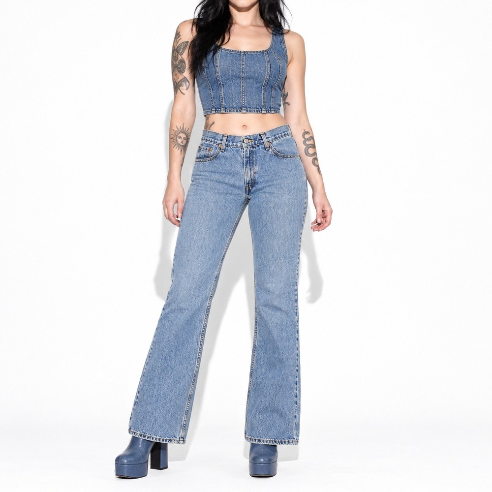 00s Vintage Levis 517 Slim Fit Boot Cut Jeans Womens 2 4 Blue Medium Stone Wash